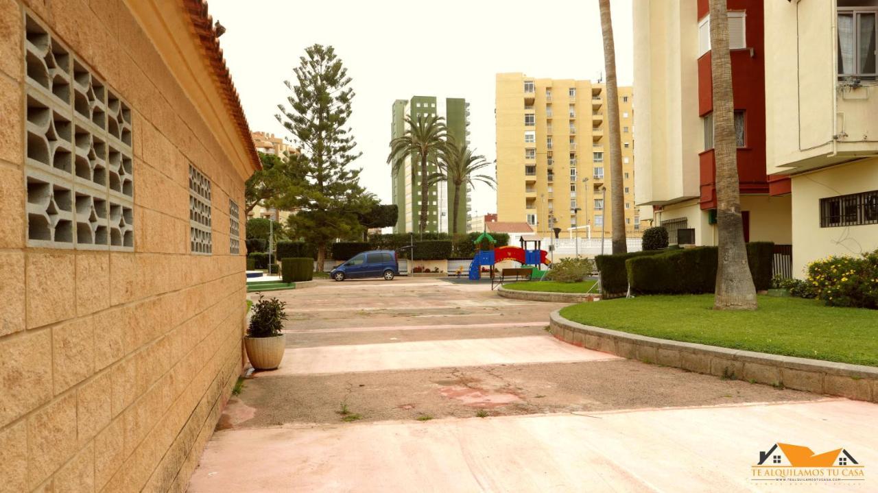 Apartamento doble, residencial con piscina, tenis, futbol, zona infantil Valenza Esterno foto