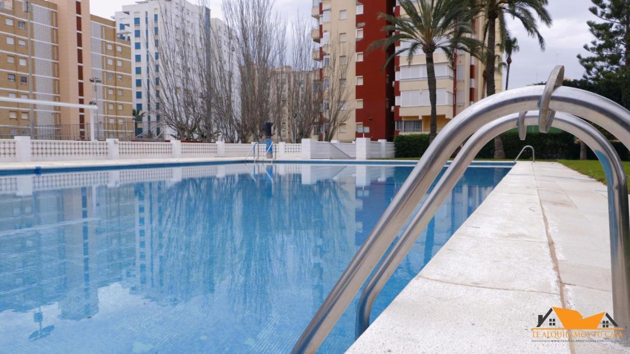 Apartamento doble, residencial con piscina, tenis, futbol, zona infantil Valenza Esterno foto