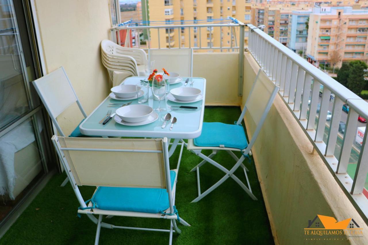 Apartamento doble, residencial con piscina, tenis, futbol, zona infantil Valenza Esterno foto